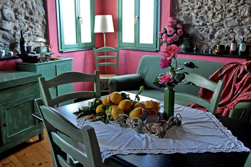 Ca Dei Conti Villa San Bartolomeo Al Mare Phòng bức ảnh